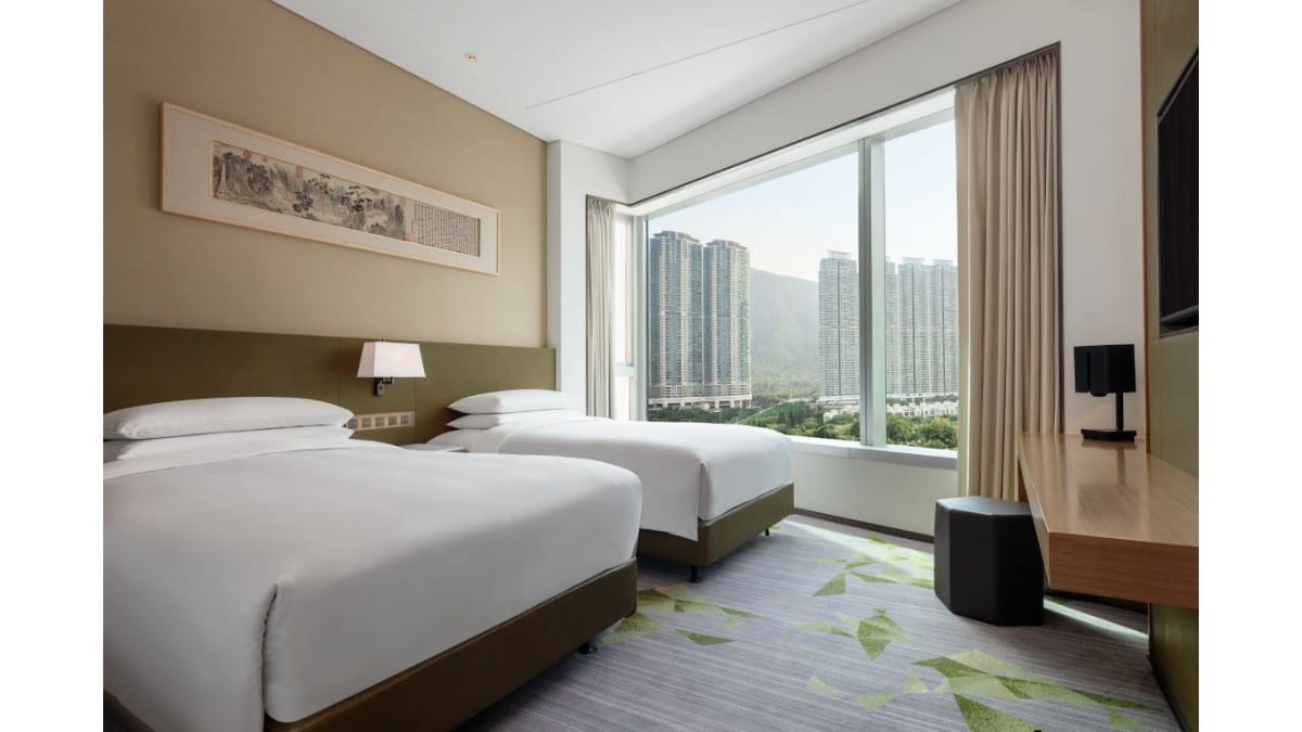 Schlafzimmer im Sheraton Hong Kong Tung Chung Hotel