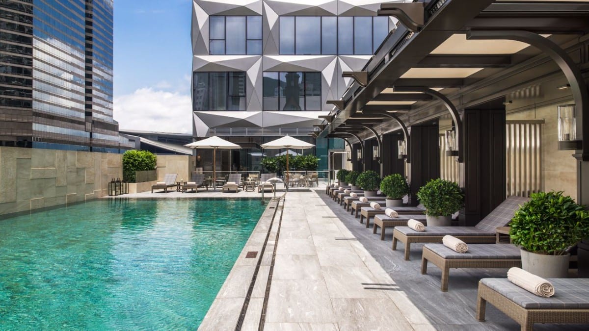 Pool im The St. Regis Hong Kong