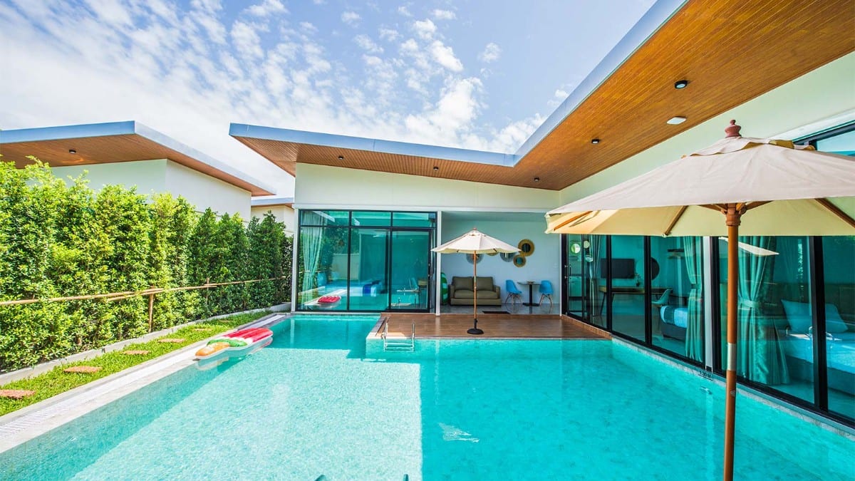 Pool in der Good Night Pool Villa Phuket