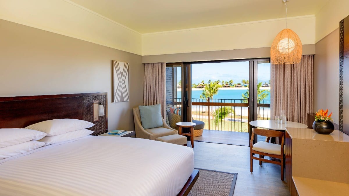 Schlafzimmer im Fiji Marriott Resort Momi Bay