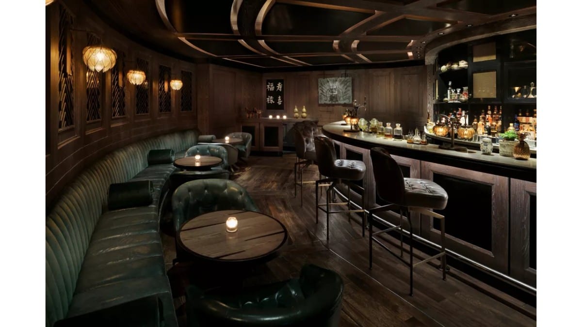 Bar im Rosewood Abu Dhabi