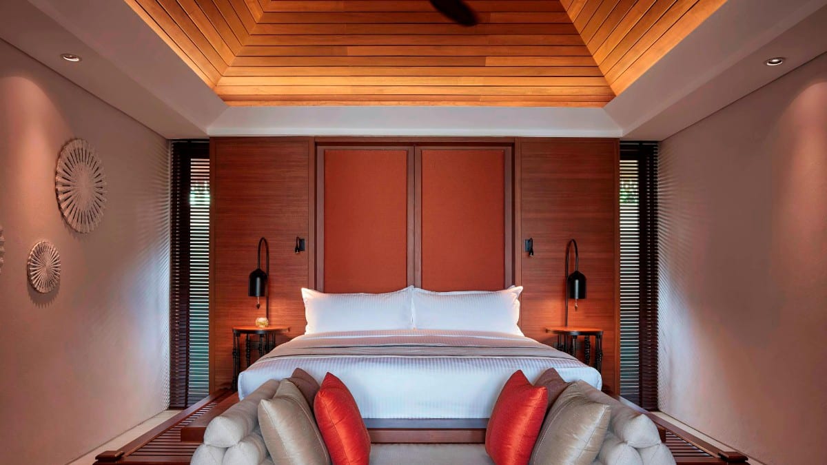 Schlafzimmer im The Ritz-Carlton, Koh Samui