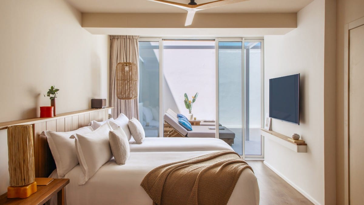 Schlafzimmer im ME Ibiza