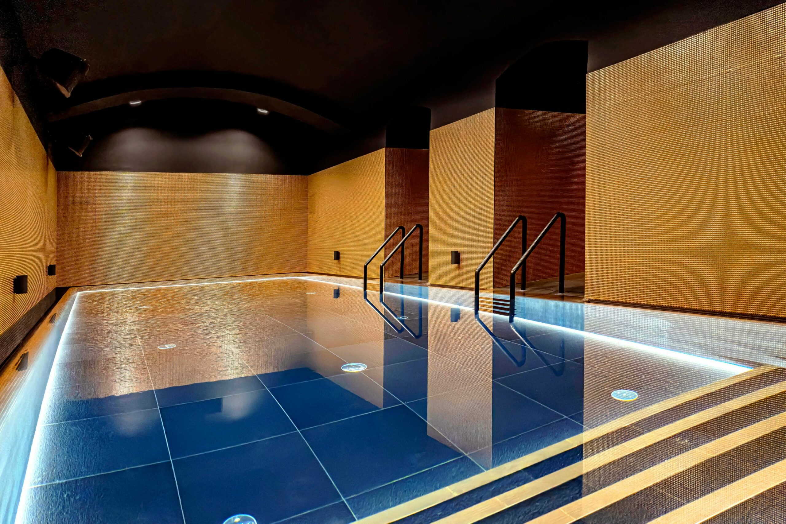 Pool at W Prague