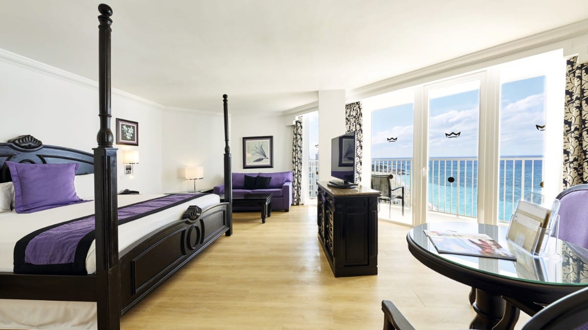 Schlafzimmer im Riu Palace Paradise Island – Adults Only – All Inclusive