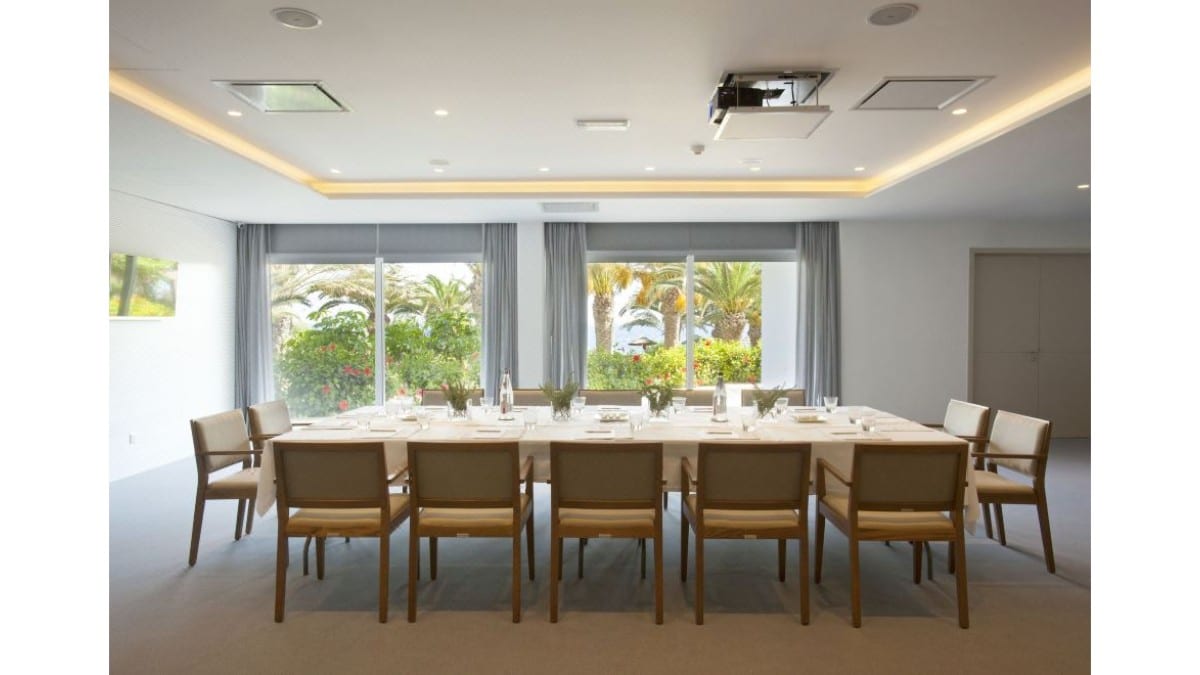 Restaurant im Alion Beach Hotel