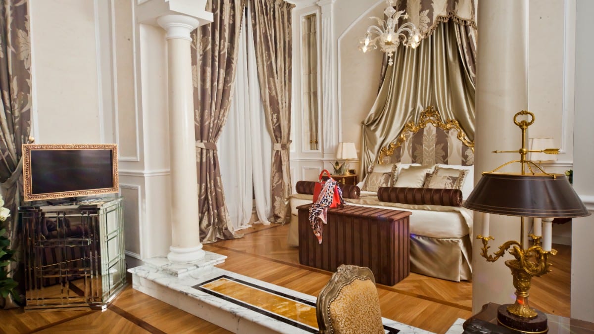 Schlafzimmer im Grand Hotel Majestic Gia' Baglioni