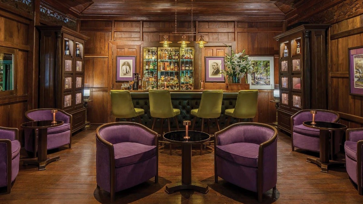 Bar im 137 Pillars House
