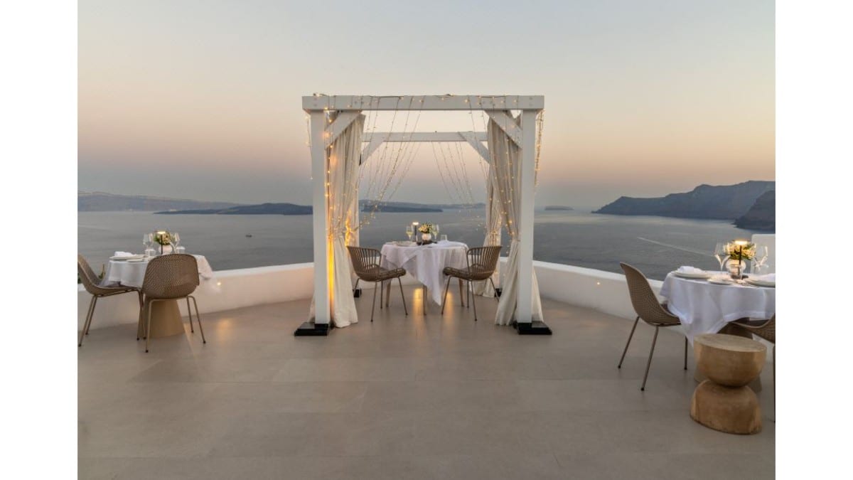 Restaurant at Aspaki by Art Maisons