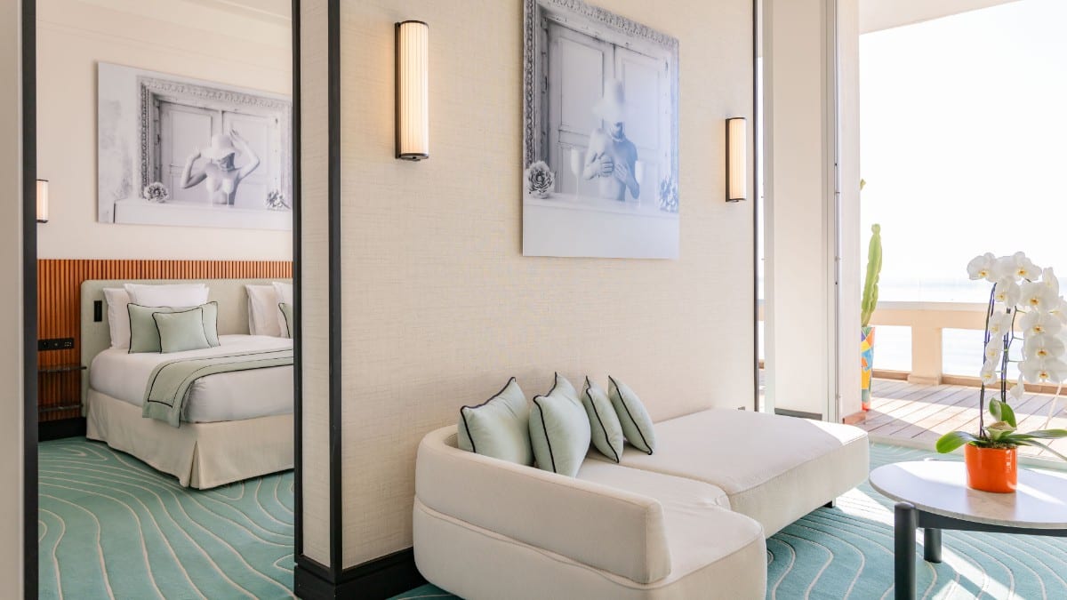 Room at Mondrian Cannes