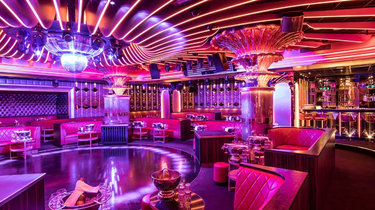 Bar at Hotel Byblos Saint-Tropez