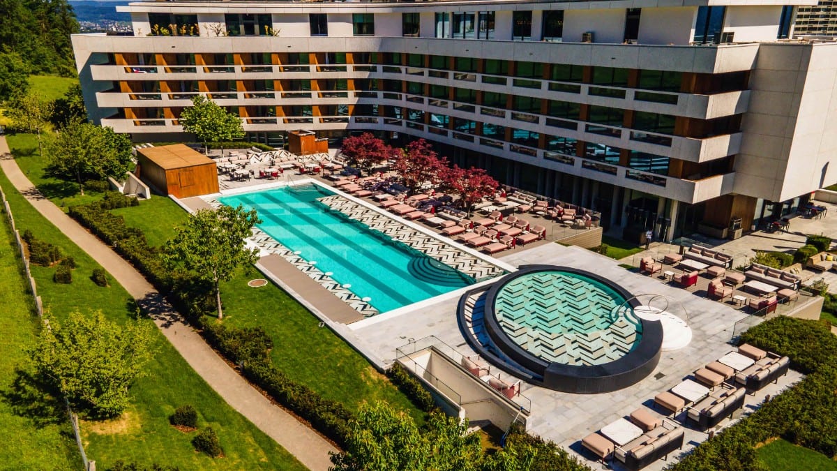 View areas at Five Zurich - Luxury City Resort