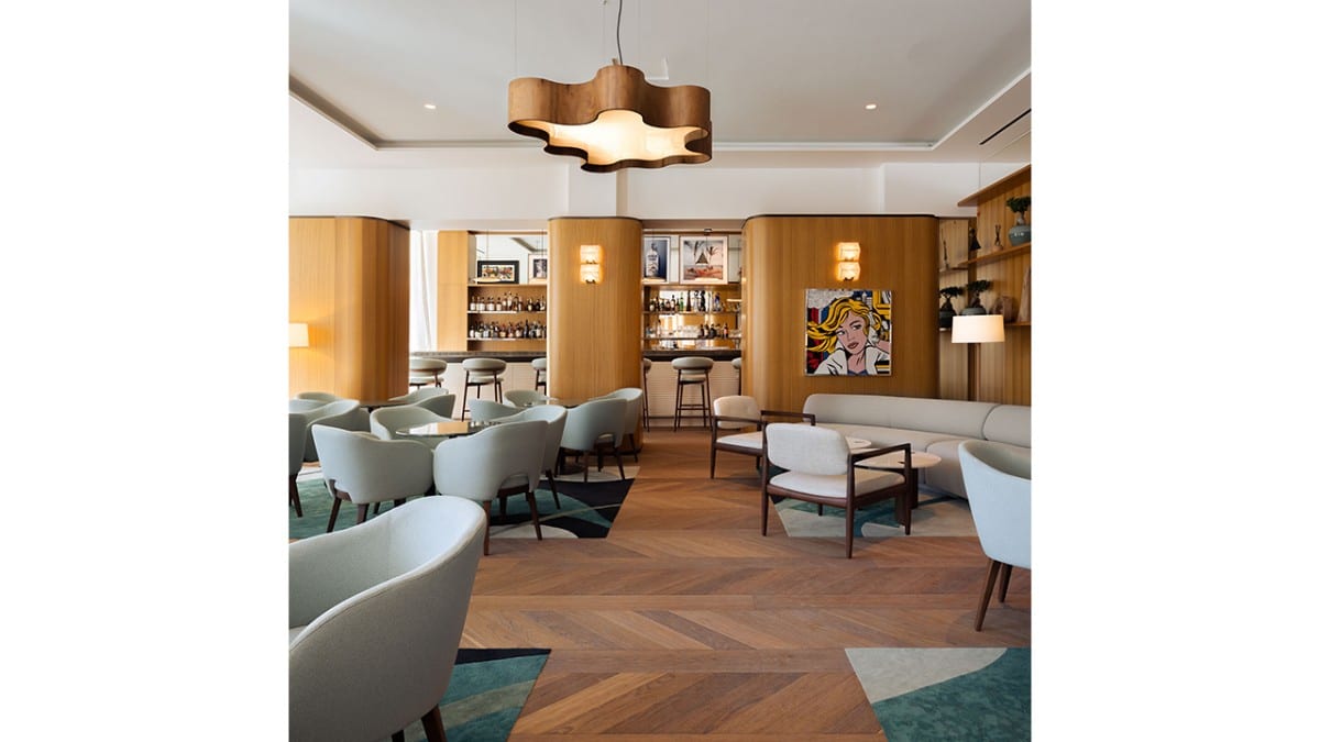 Restaurant im Mondrian Cannes