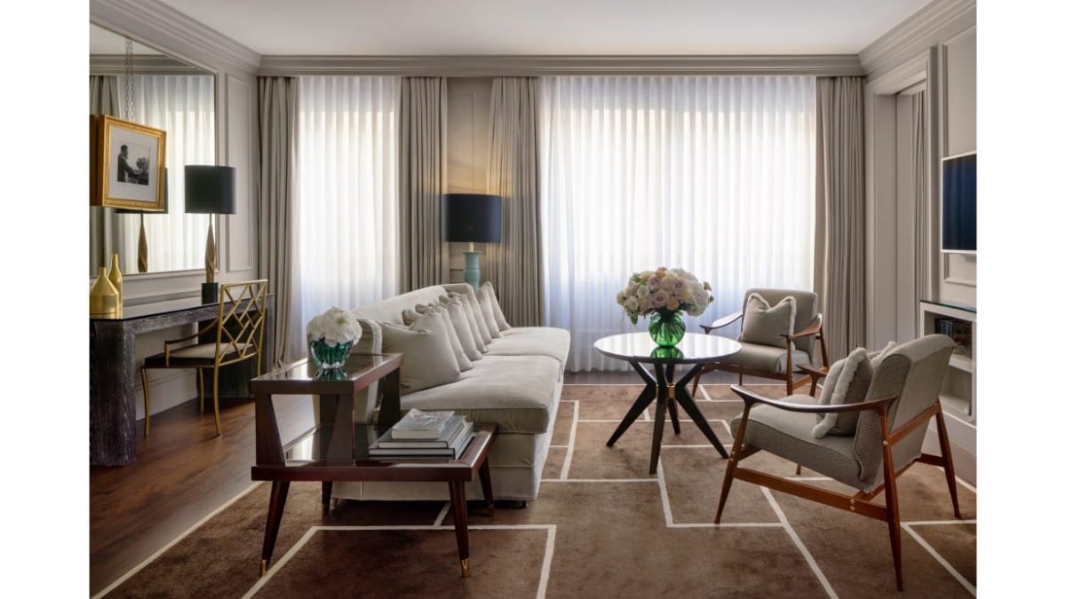 Room at Portrait Firenze - Lungarno Collection