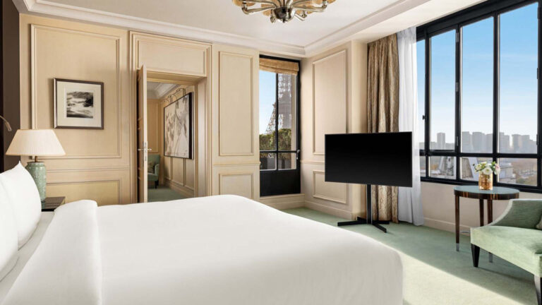 Shangri-La Paris