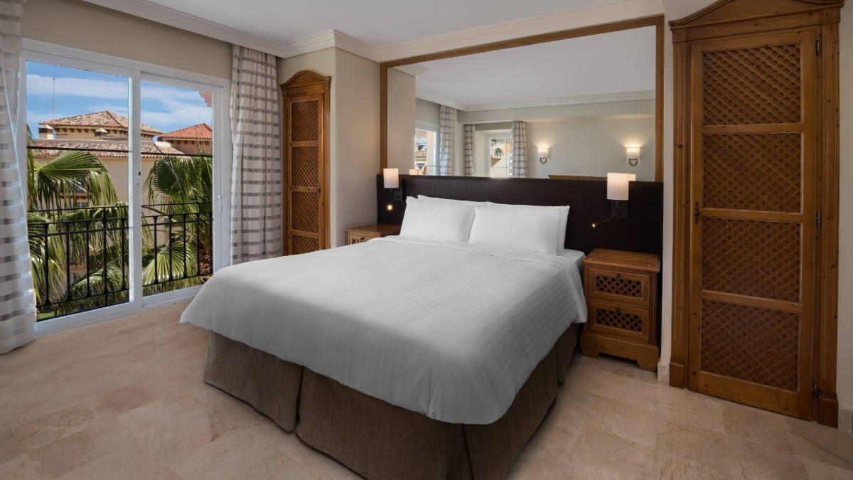 Schlafzimmer im Marriott's Marbella Beach Resort