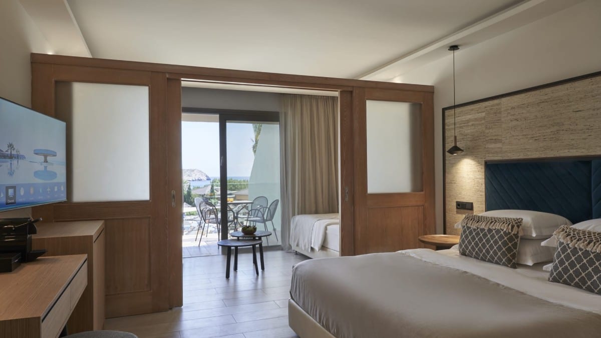 Schlafzimmer im Atlantica Aegean Blue - All Inclusive