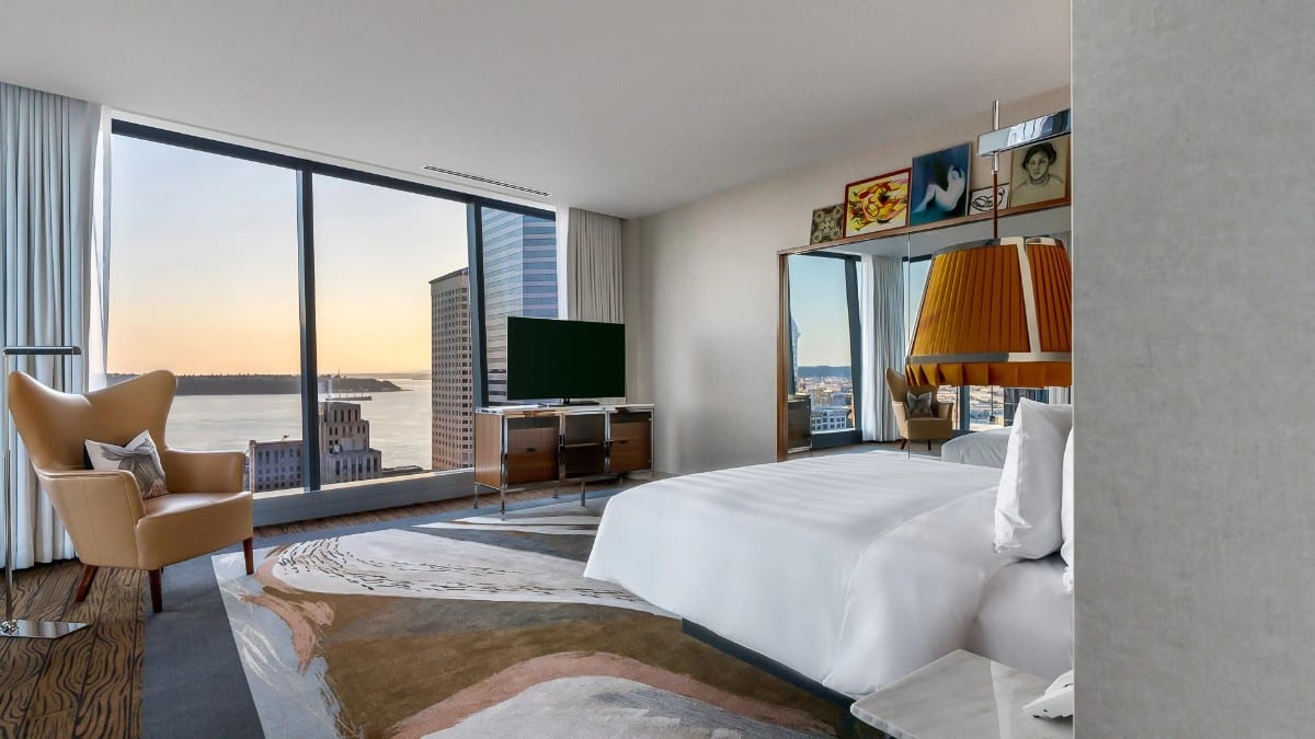 Bedroom at Lotte Hotel Seattle
