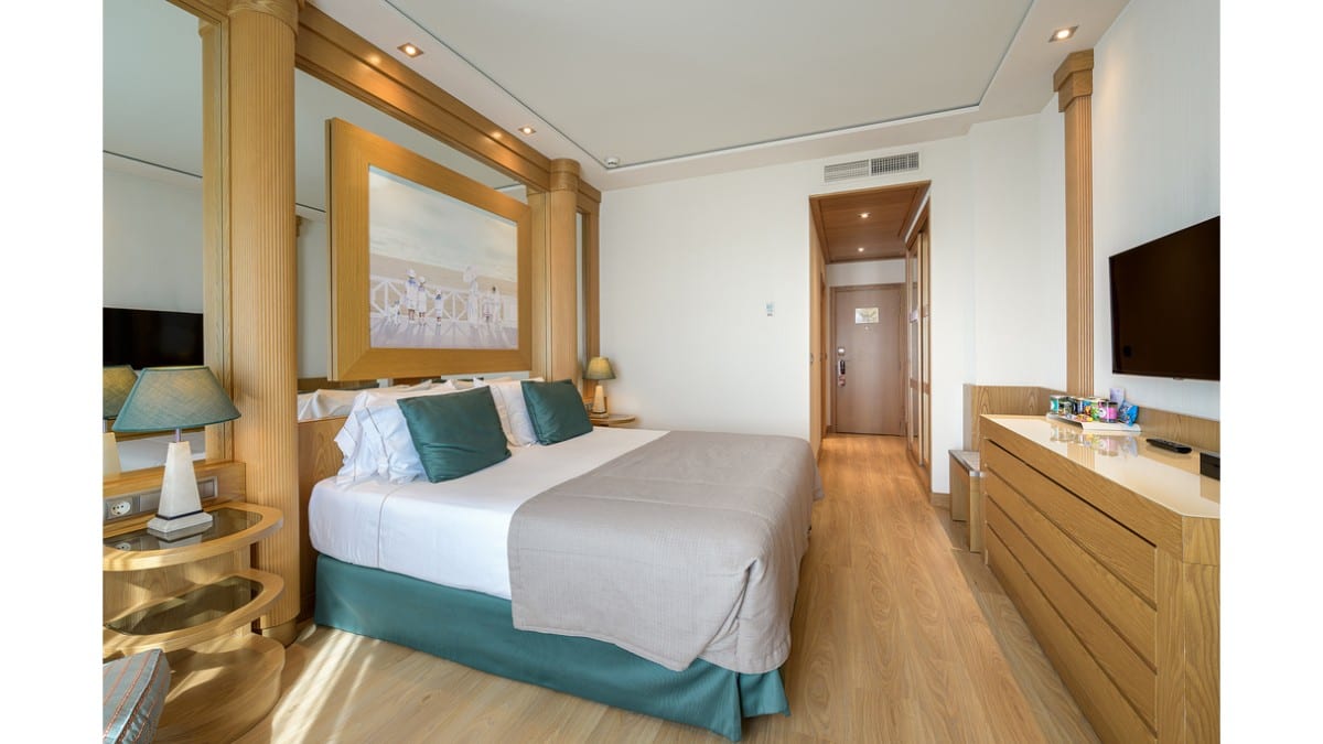 Bedroom at Las Arenas Balneario Resort