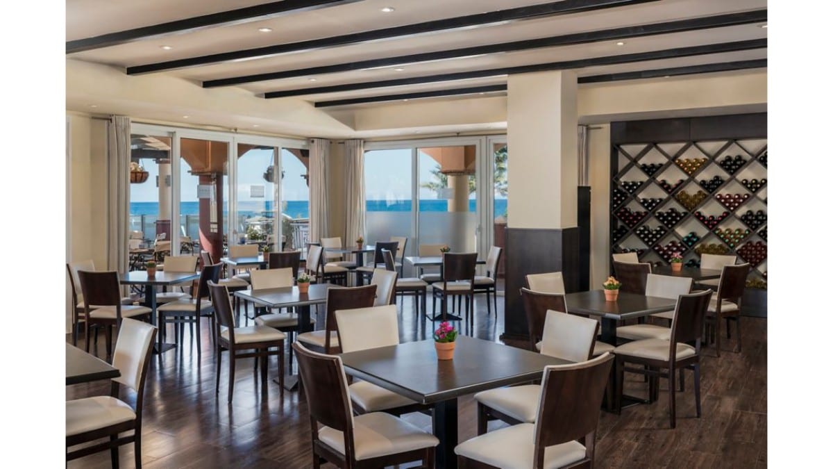 Restaurant in Marriott's Marbella Beach Resort
