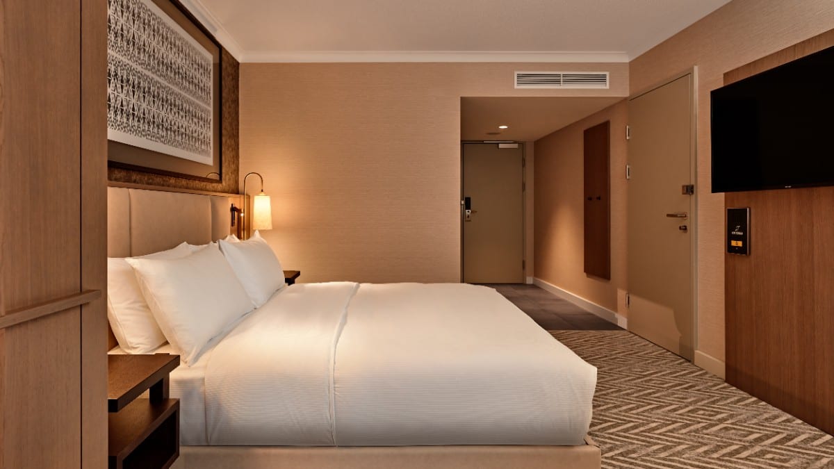 Bedroom at Hilton Vienna Park