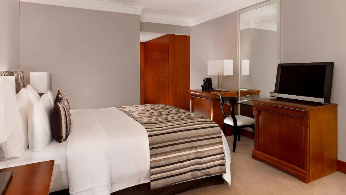 Schlafzimmer im Hotel President Wilson, a Luxury Collection Hotel, Geneva