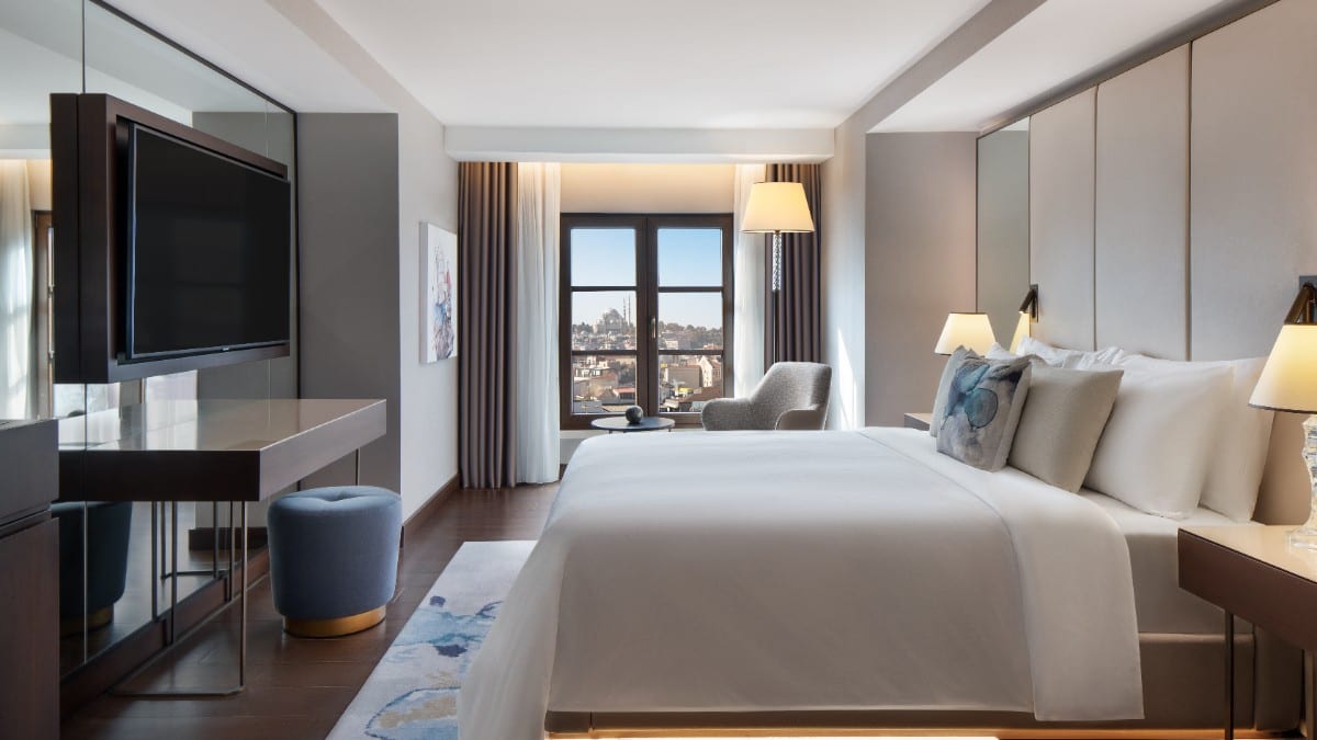 Schlafzimmer im JW Marriott Istanbul Bosphorus