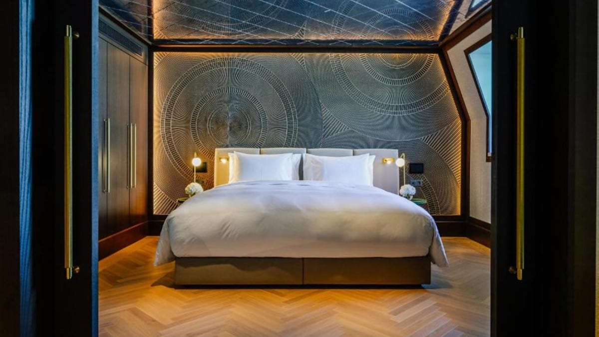 Bedroom at Almanac Palais Vienna