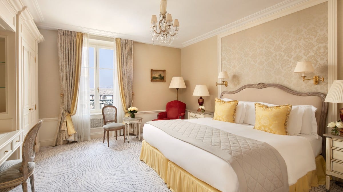Schlafzimmer im Beau-Rivage Genève