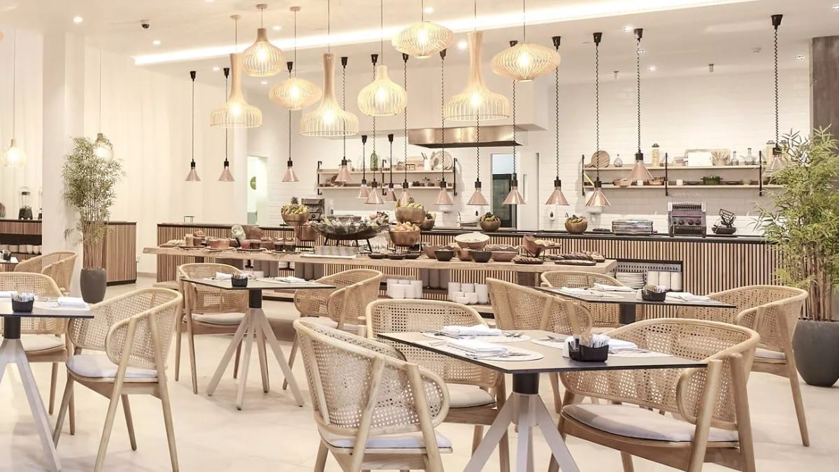 Restaurant at Hotel Baobab Suites