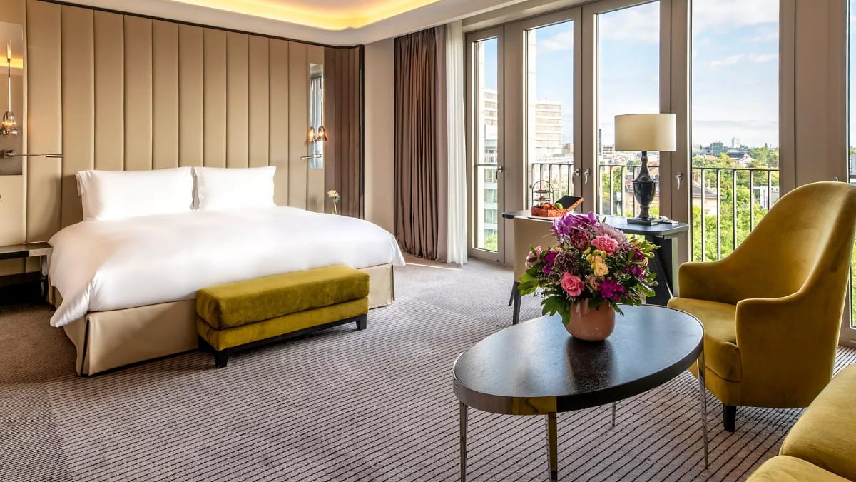 Schlafzimmer im Sofitel Frankfurt Opera