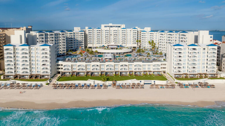 Hilton Cancun Mar Caribe All-Inclusive Resort