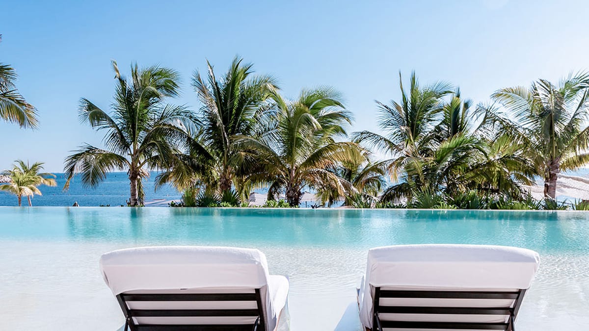 SLS Cancun Hotel & Residences