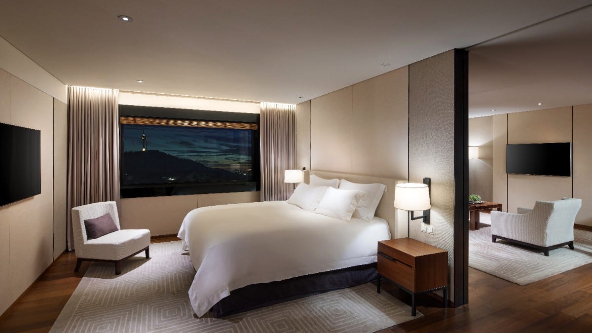 Bedroom at The Shilla Seoul
