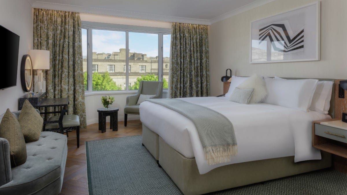 Schlafzimmer im Conrad Dublin