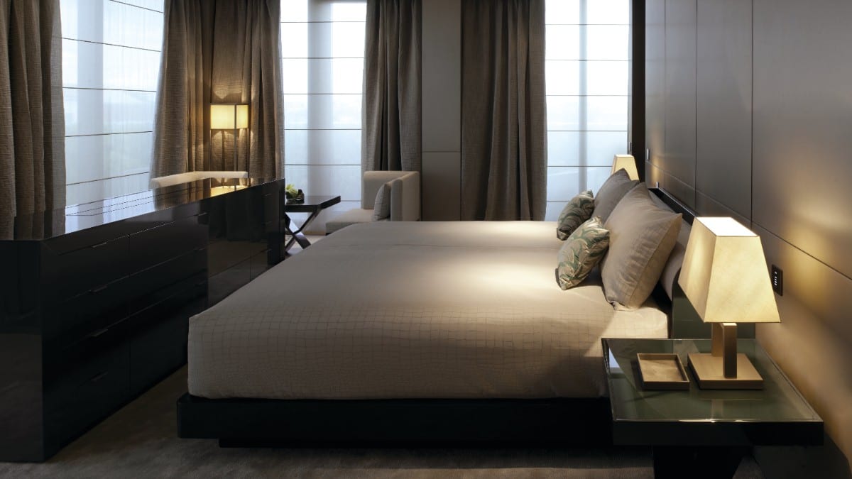 Schlafzimmer im Armani Hotel Milano