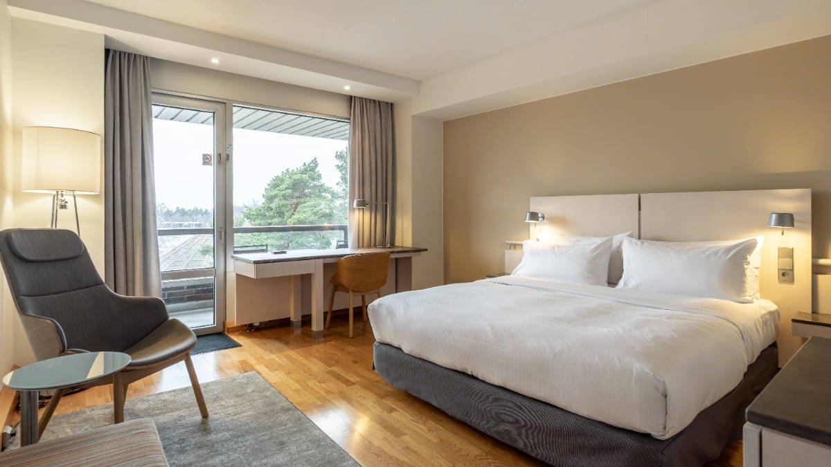 Schlafzimmer im Hilton Helsinki Kalastajatorppa