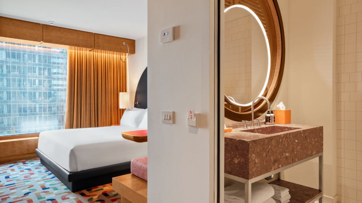 Schlafzimmer im The Standard Brussels