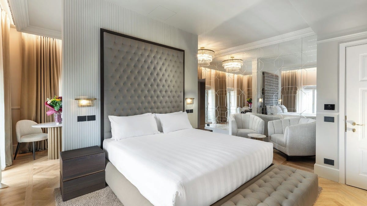 Schlafzimmer im The Glamore Milano Duomo