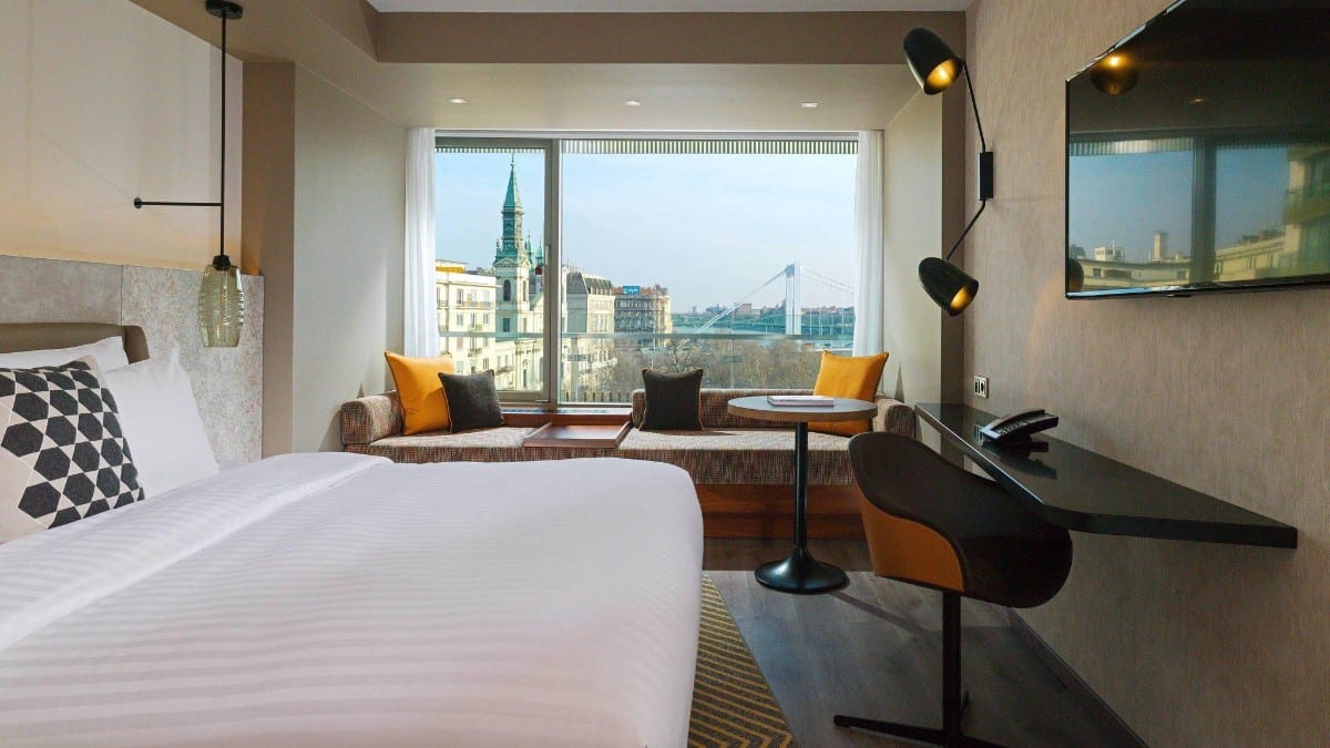 Schlafzimmer im Budapest Marriott Hotel