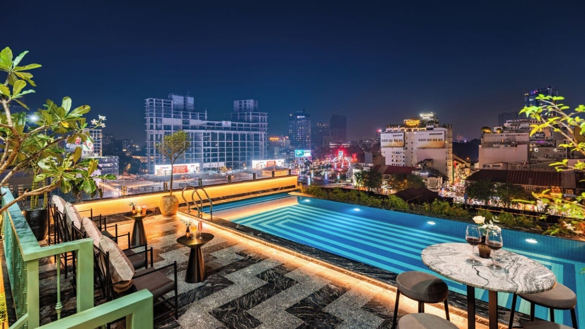 Pool at GRAND HOTEL du LAC Boutique Saigon