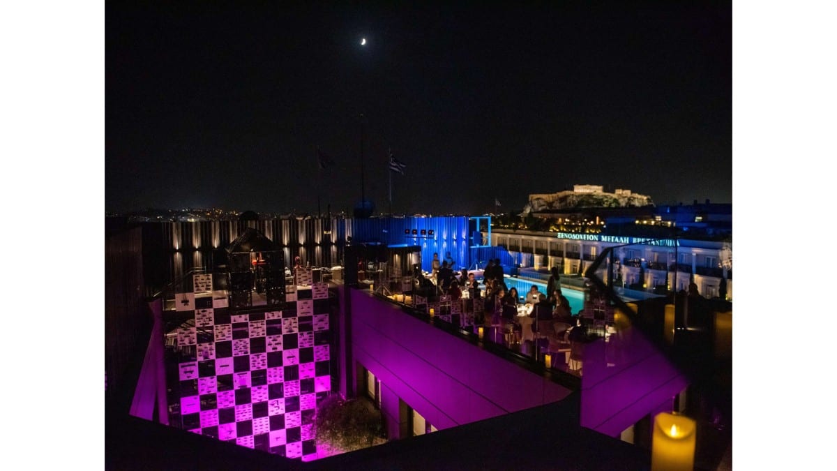 Rooftop-Bar im Athens Capital Hotel - MGallery Collection