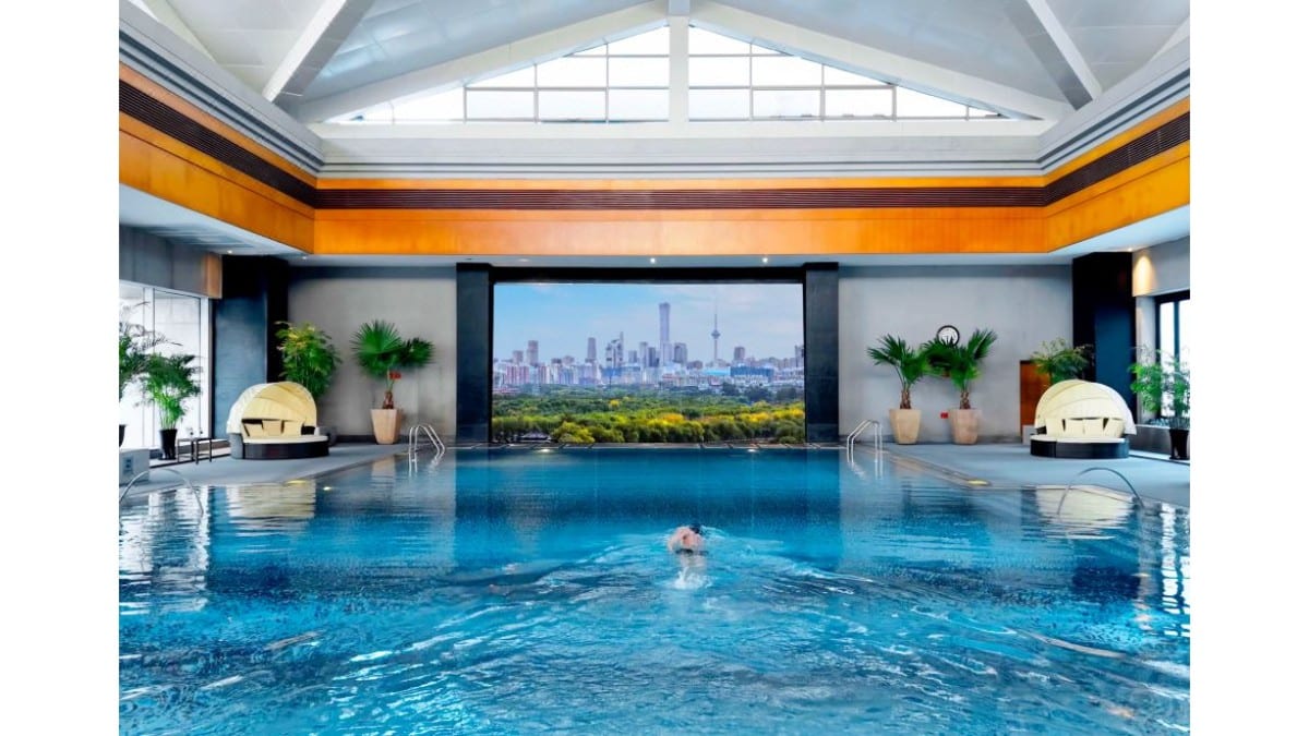 Pool im Regent Beijing