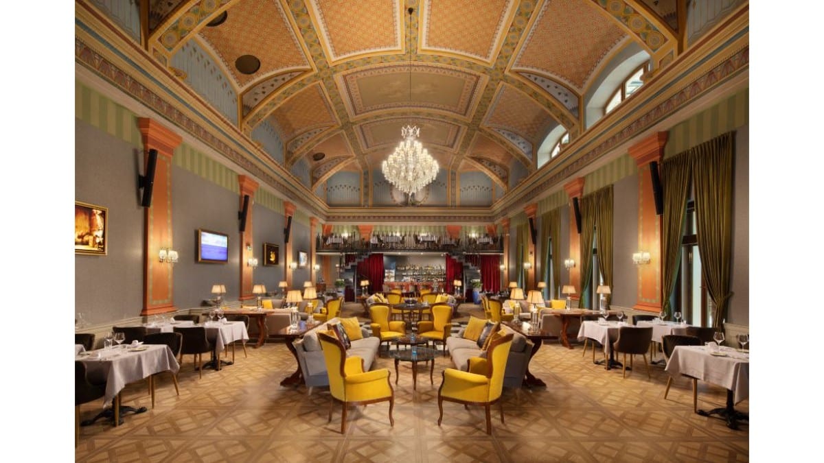 Restaurant im Mystery Hotel Budapest, Preferred Hotels & Resorts