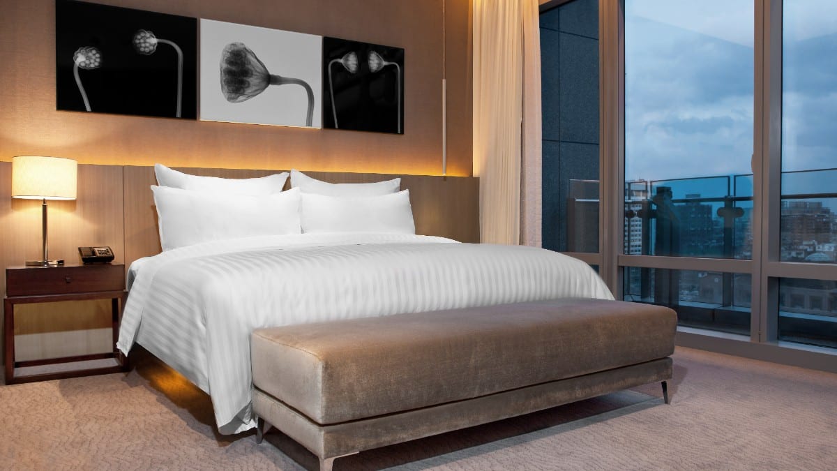 Bedroom at Le Meridien Taipei