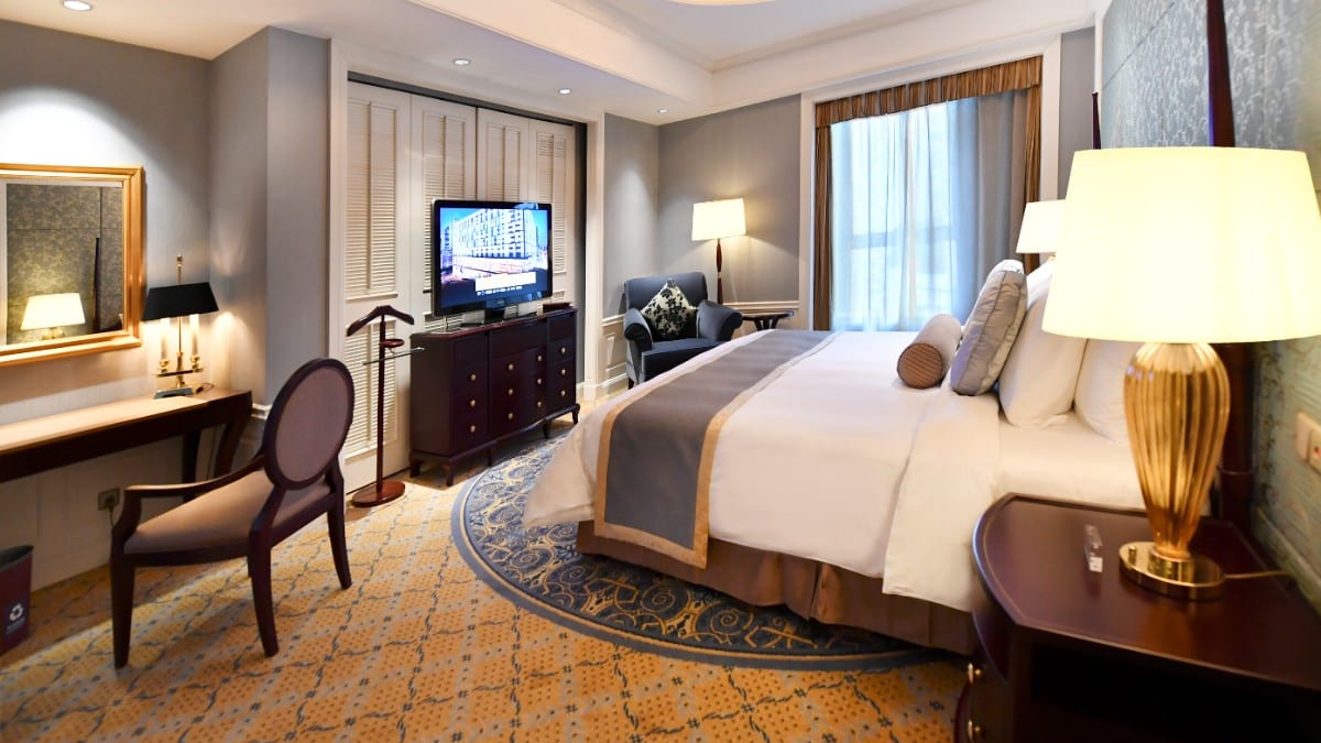 Bedroom at Grand Central Hotel Shanghai