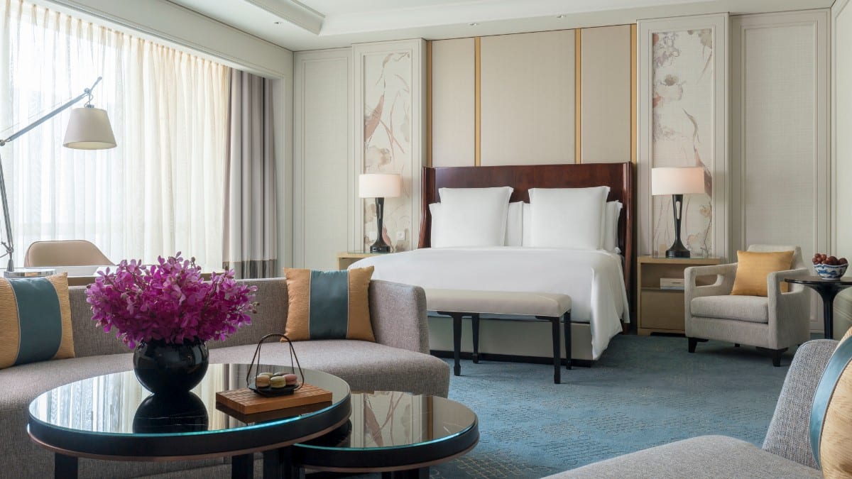 Bedroom at Four Seasons Hotel Macao