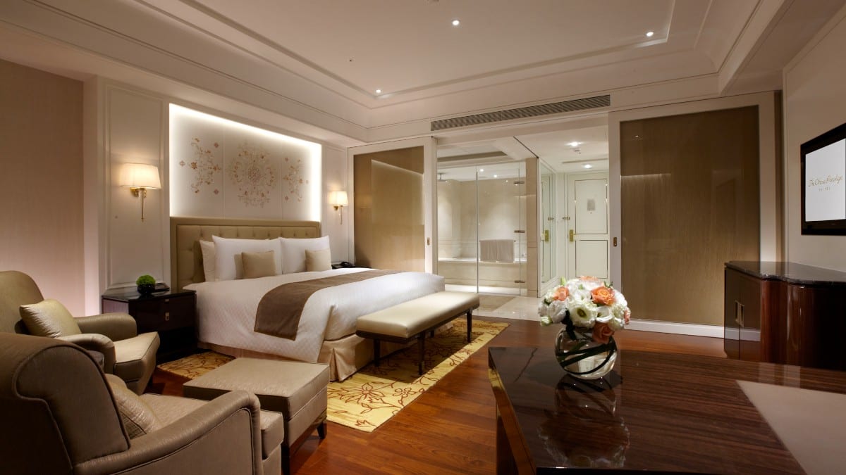 Bedroom at The Okura Prestige Taipei