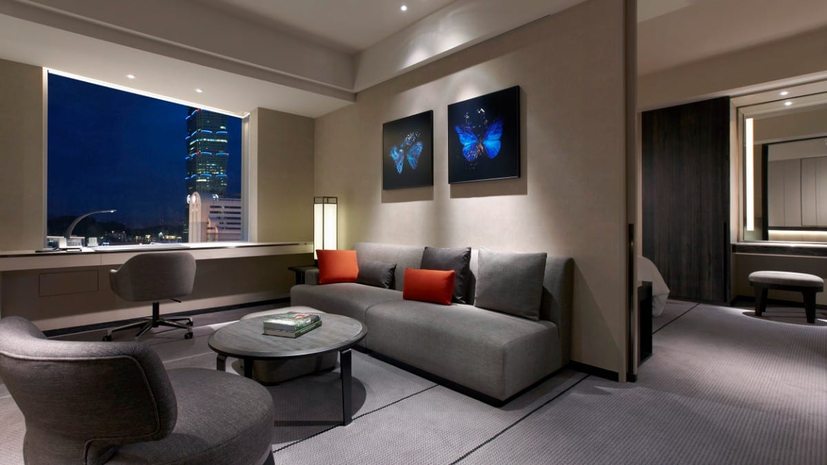 Bedroom at Humble House Taipei, Curio Collection by Hilton