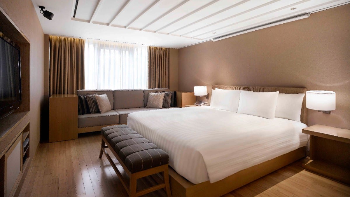 Bedroom at Banyan Tree Club & Spa Seoul